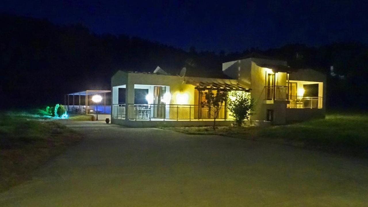Parissis Eden Villas Skiathos ตรูโลส ภายนอก รูปภาพ
